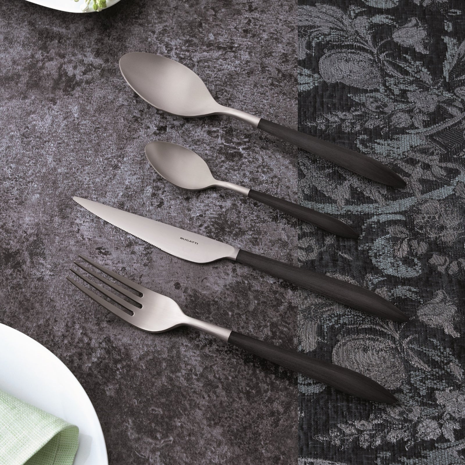 BUGATTI　ブガッティ　フルーツボウル BUGATTIブガッティフルーツボウル