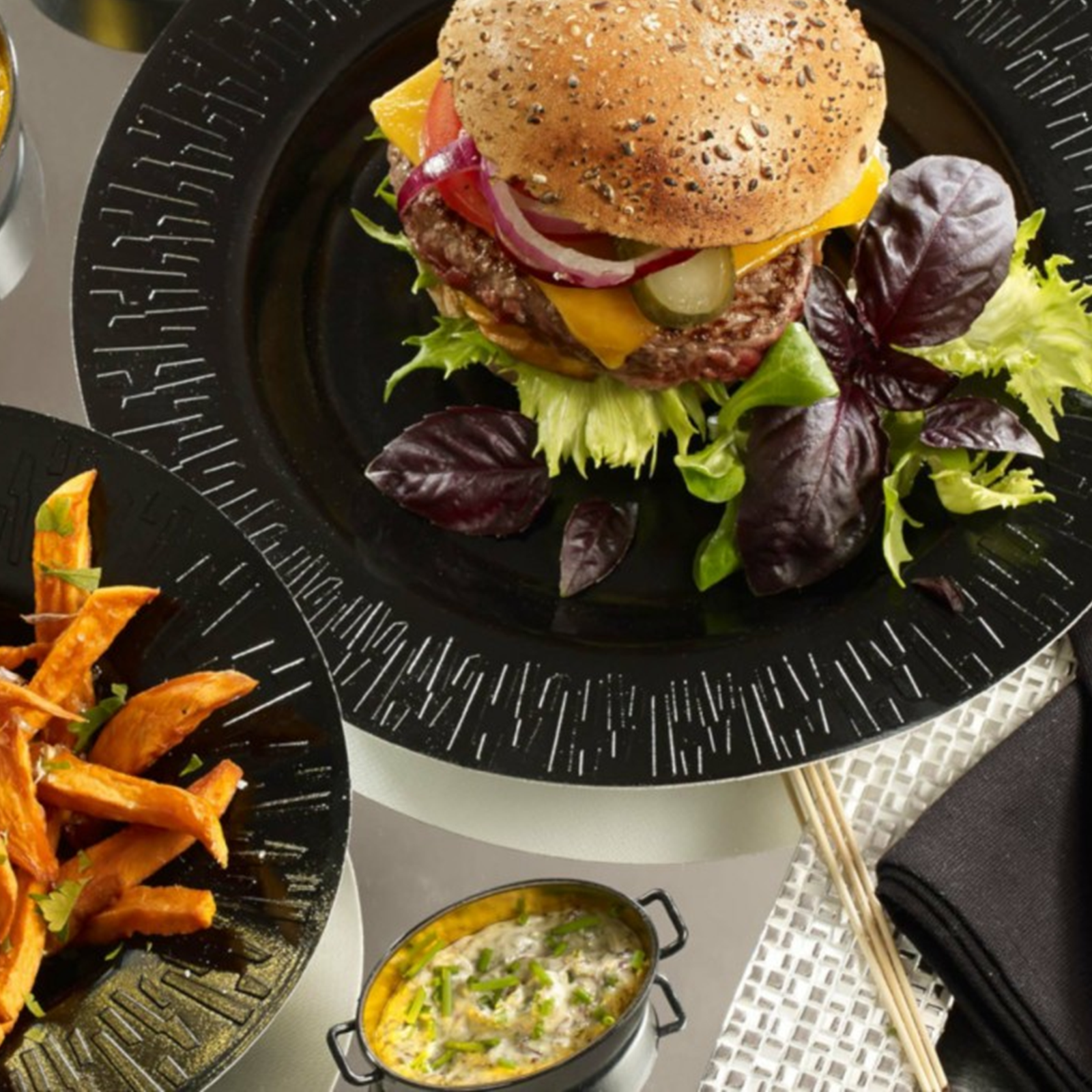 パルプ、バガスでできたエコ食器 | フランスの洗練されたデザイン容器