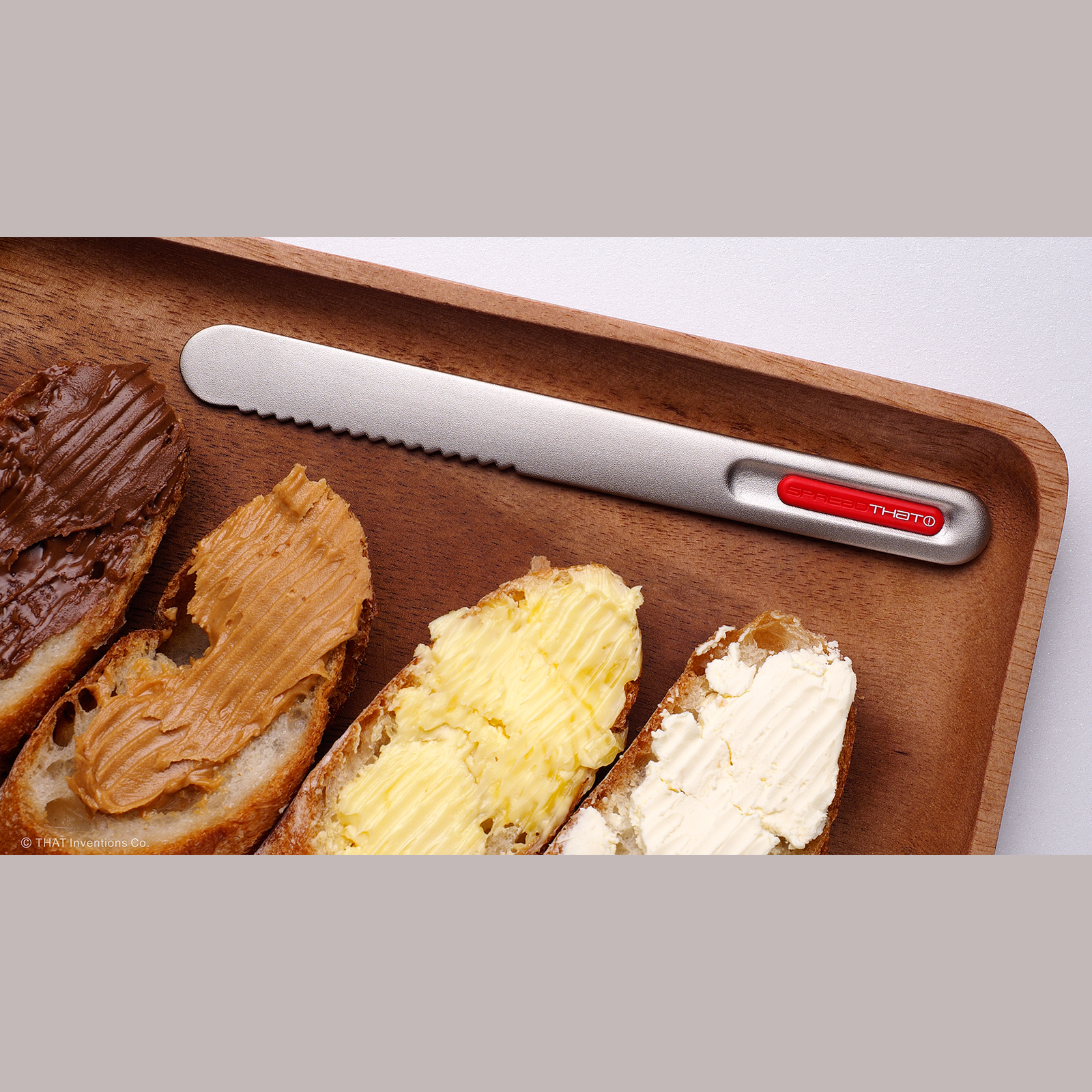 THAT バターナイフ | 手の熱伝導で簡単にバターがすくえます – cornes